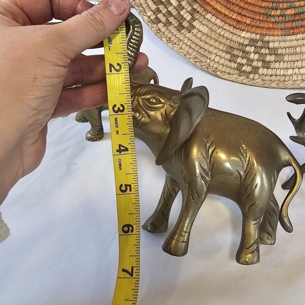 Set Of Three Vintage Brass Elephant MCM Figure Sculpture - Picture 5 of 7